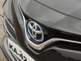 camry 2019 front grill