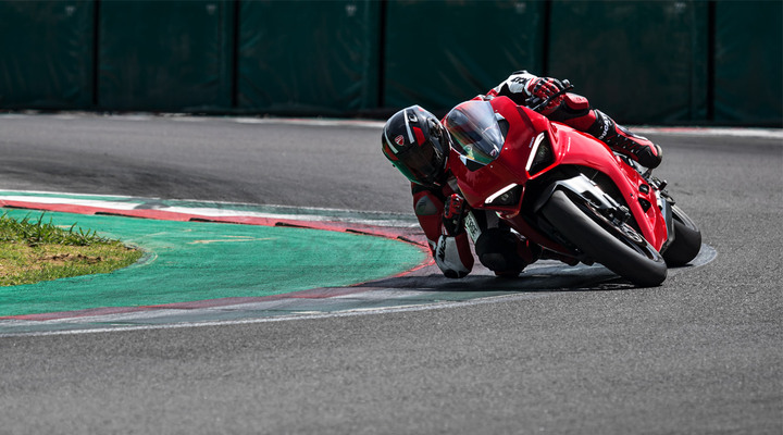 Ducati opens bookings for the Panigale V2 ahead of launch