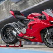 Ducati PanigaleV2 - Exhibit Magazine