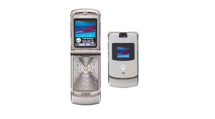 74 Gadgets Exhibit - Motorola Razr V3 