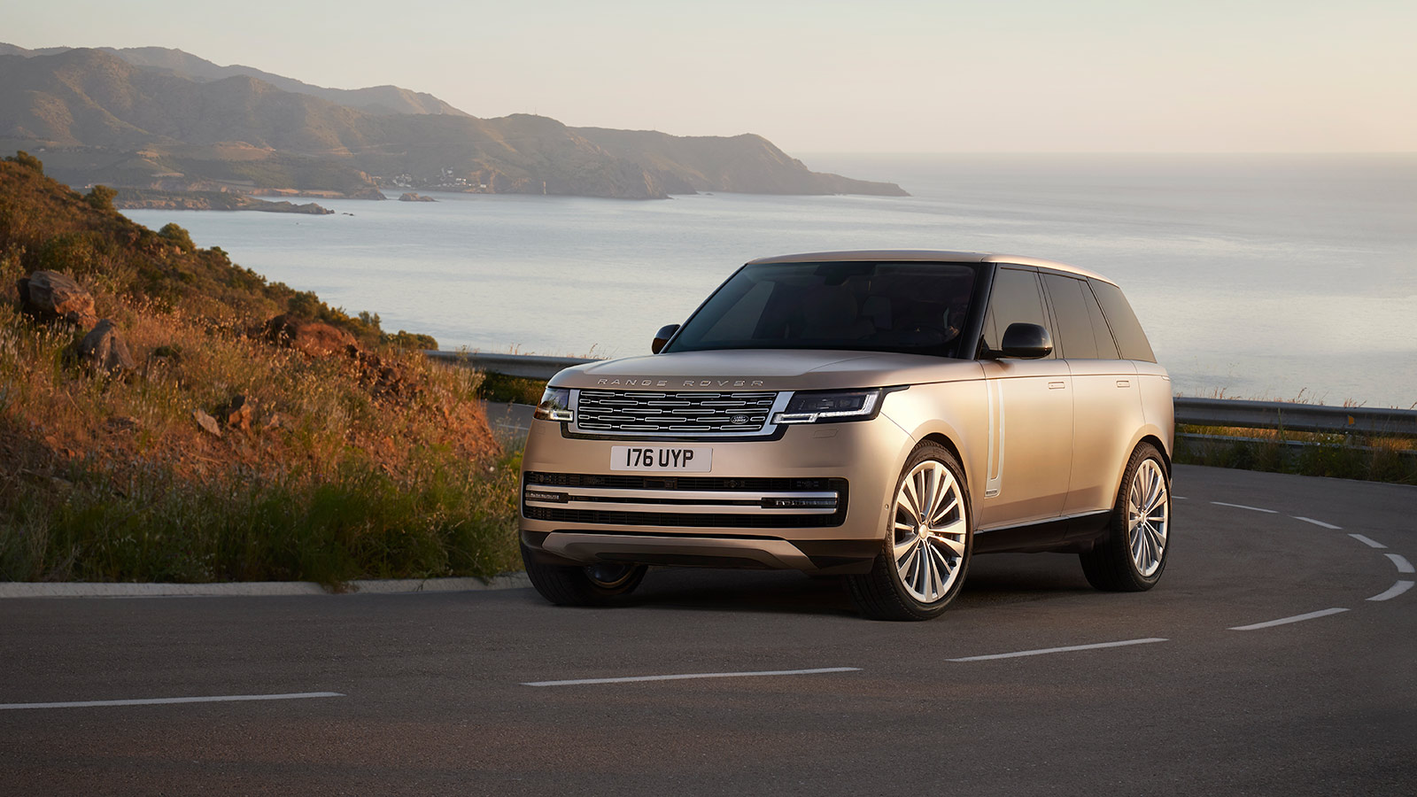 The wait is over, for the all new Range Rover !