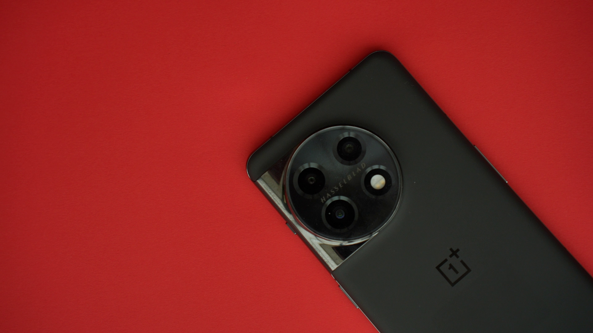 Review – OnePlus 11 5G – Striving to Settle