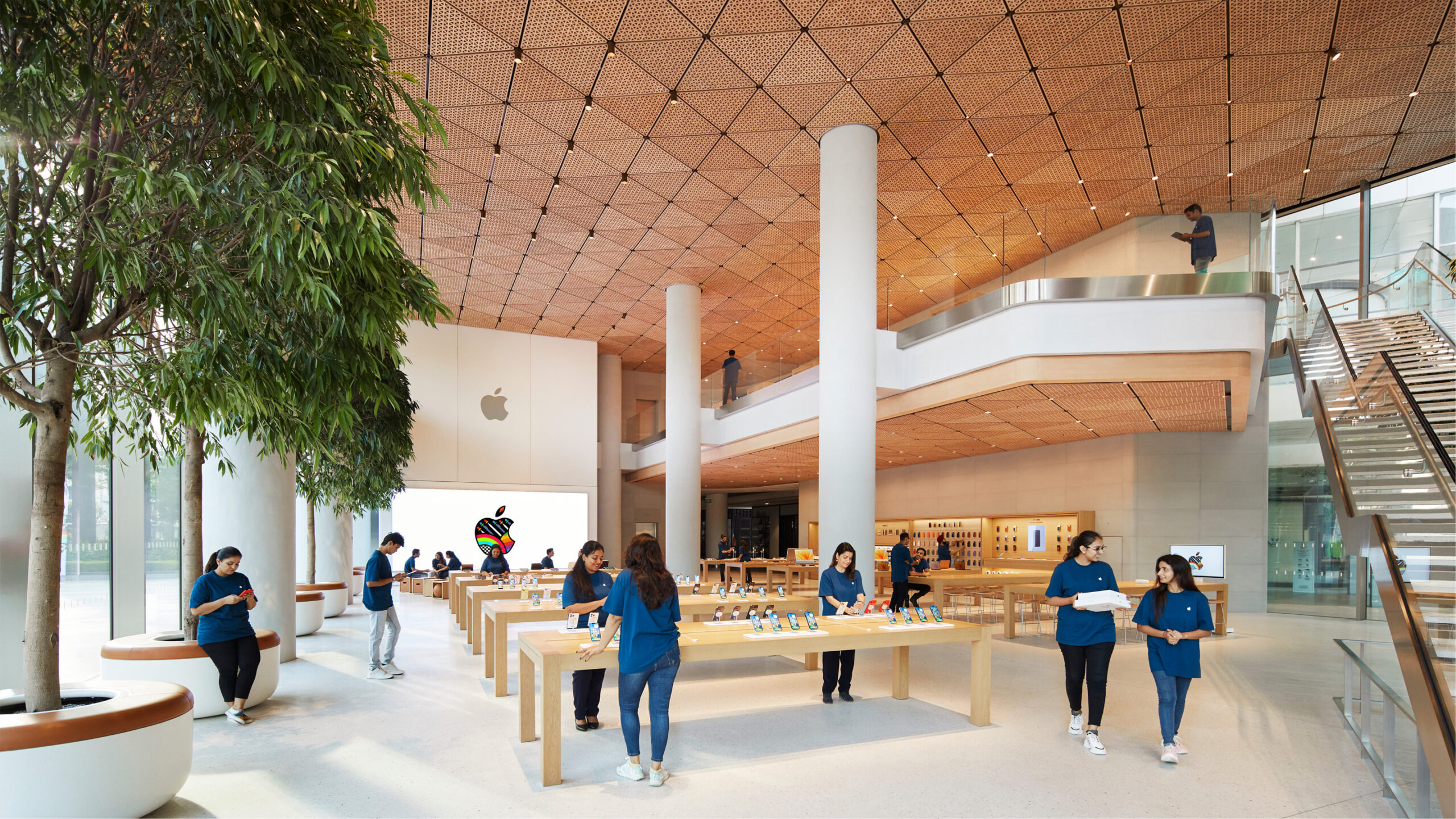 Apple BKC Mumbai Store: Ready to Serve Customers Starting 18th April