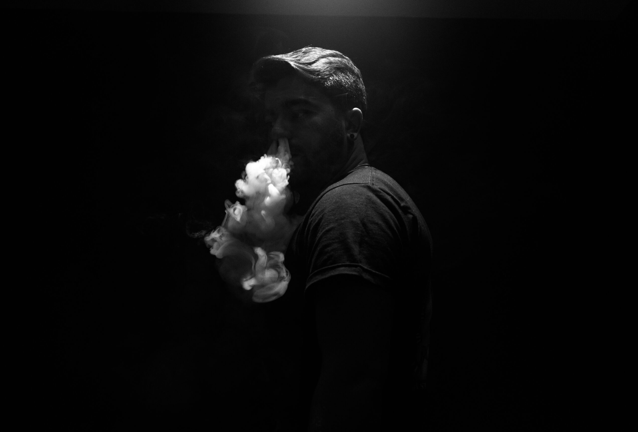 Cloud of Smoke – The Vaping Generation
