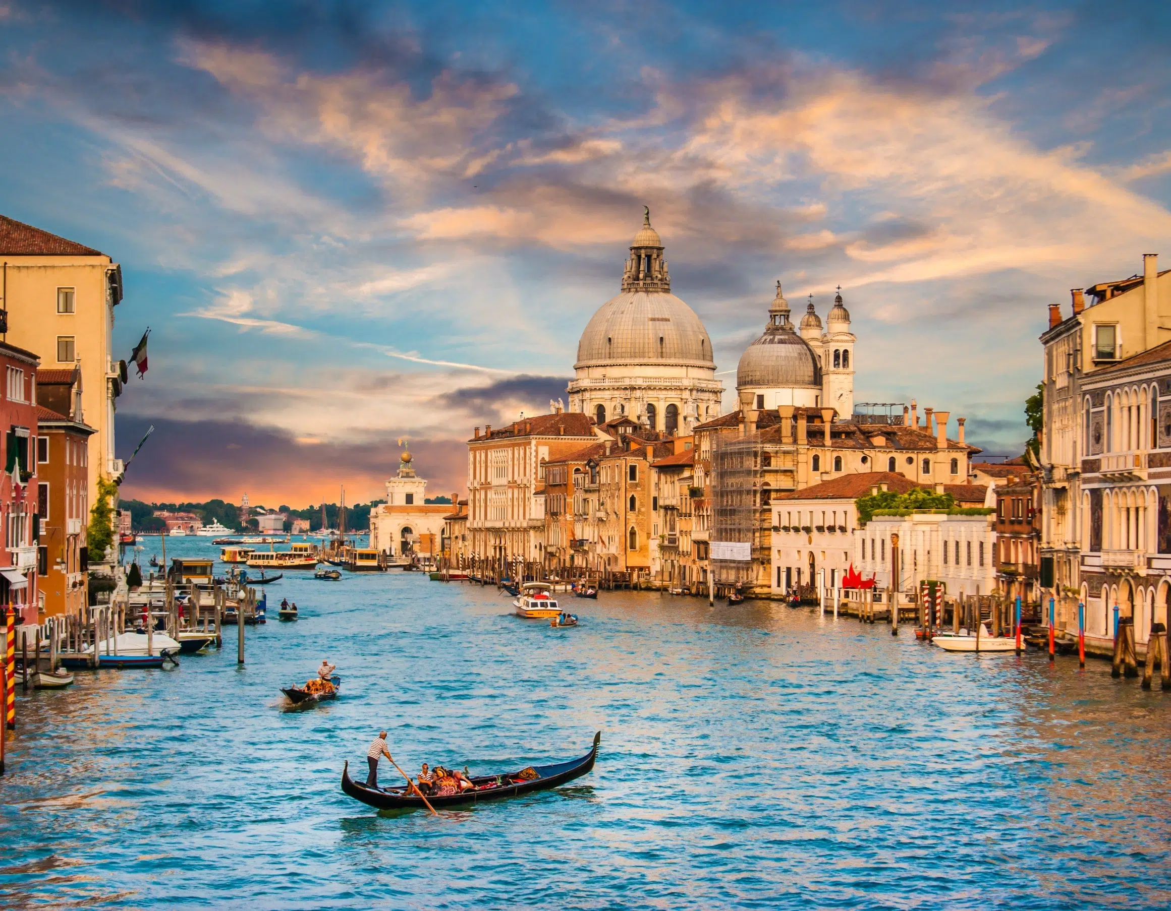 I asked ChatGPT to plan a 14-day itinerary to Italy, and the results are startling!
