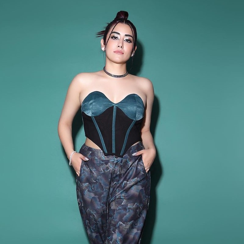 Jonita-Gandhi-influencex23