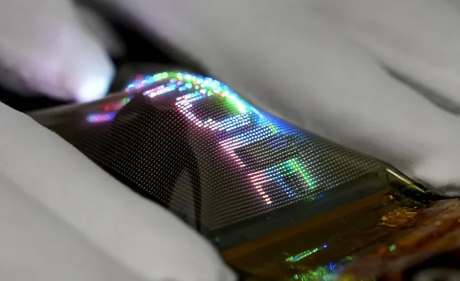 Samsung Stretchable Micro LED Display