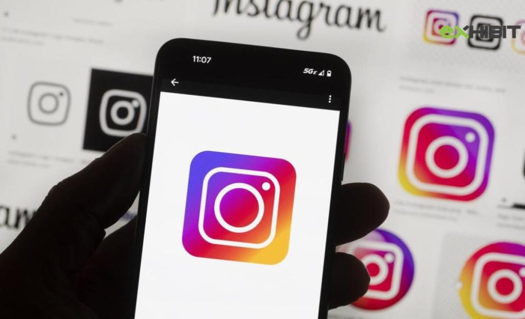 Logo of Instagram on a mobile phone