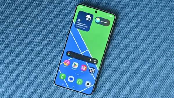 Samsung-Galaxy-S25-Edge-Front