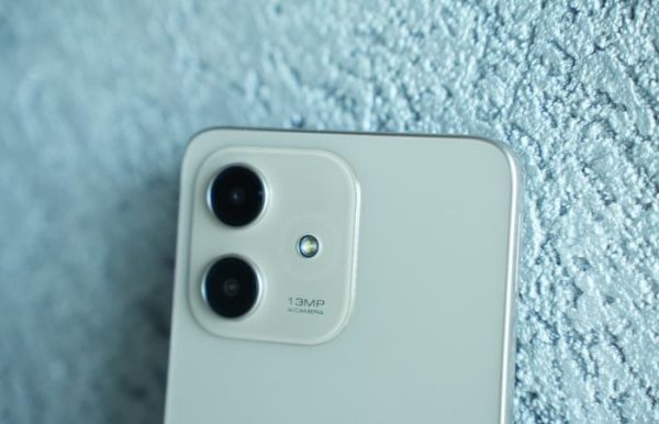 Rear camera design of Lava Shark 5G mimicking iPhone 16
