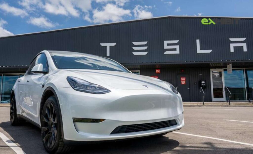 Tesla is set to launch its robotaxi service