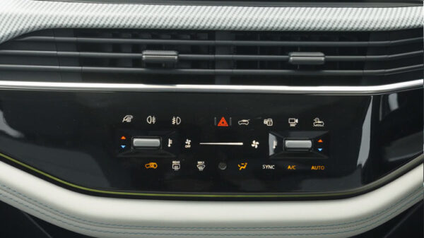 Tata-Harrier-EV-Climate-Control