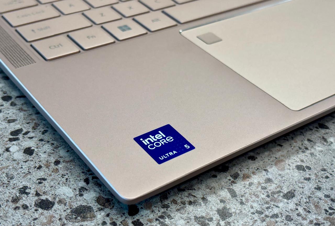 Acer Swift Neo OLED AI laptop with Intel Core Ultra 5 processor multitasking performance and speed