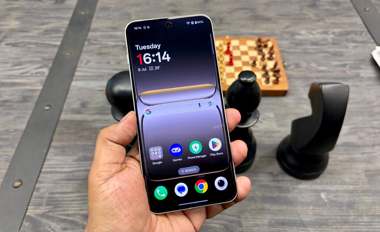 OnePlus Nord 5 Display