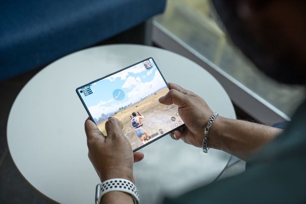 Samsung Teases Upcoming Foldable Innovations Ahead of Galaxy Unpacked