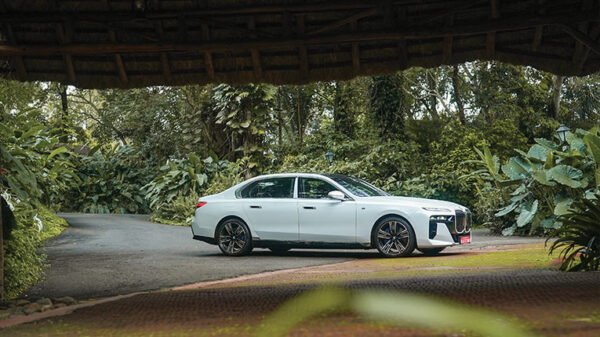 BMW-Viral-Excapes-5