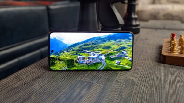 Vivo-V60-Display
