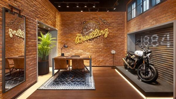 Breitling-Mumbai-Store