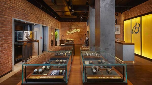 Breitling-Mumbai-Store