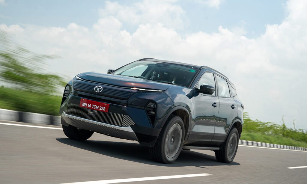 Tata-Harrier-EV-Front