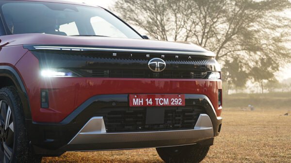 Tata-Sierra-Front