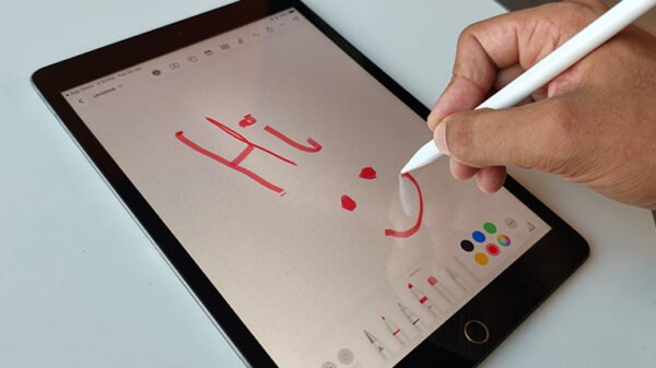 UltraProlink-Jot-Pencil-2-in_use