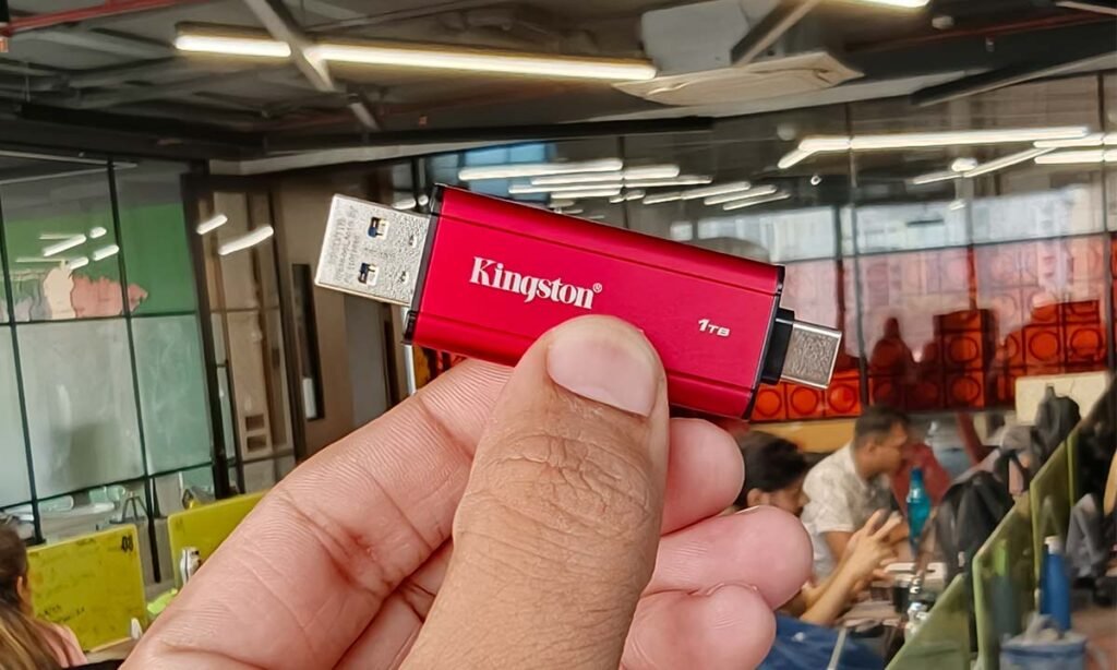 Kingston-Dual-Portable-SSD