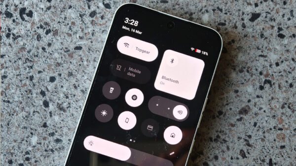 Nothing-Phone-4a-Pro-06