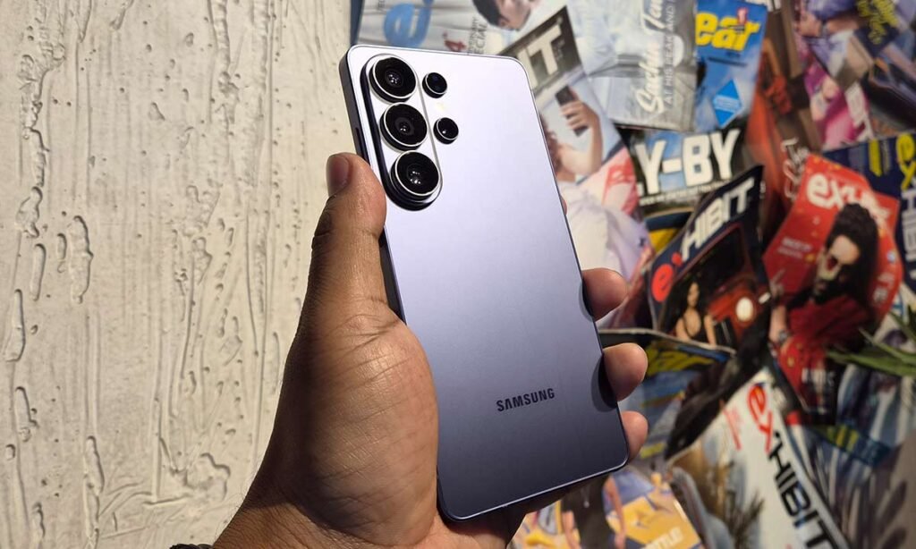 Samsung Galaxy S26 Ultra Review: No Snooping Around This One! Samsung-Galaxy-S26-Ultra