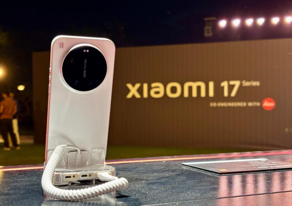 Xiaomi Expands Flagship Range with 17 Series Phones, Pad 8 Tablets and Hypercar Vision