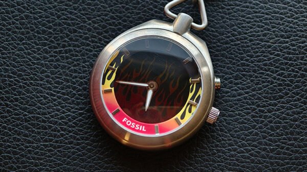 Fossil-Y2K-Big-Tic-01