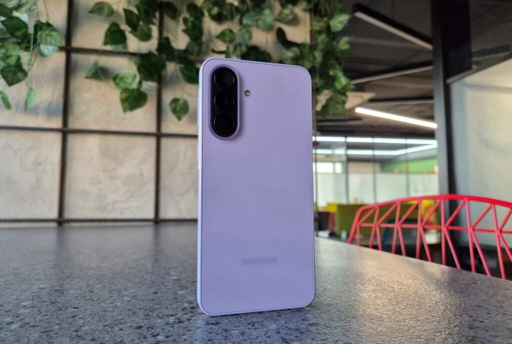 Samsung Galaxy A37 Review: A Design That Says ‘Budget but Fabulous’