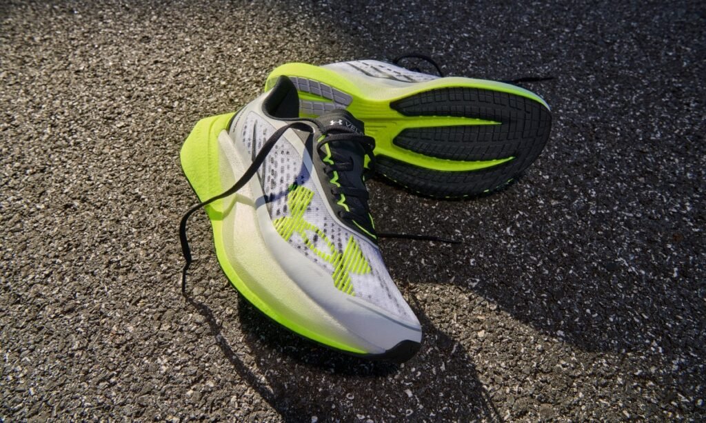 Under Armour Velociti Distance Review: Easy, Steady, Dependable