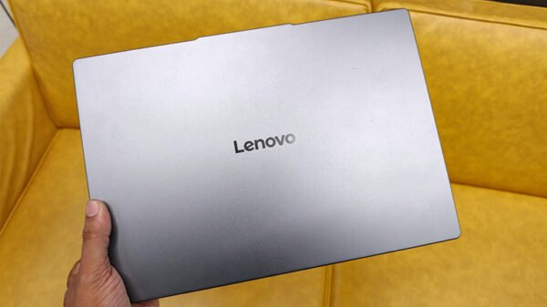 Lenovo-Ideapad-Slim-3-Gen11-02