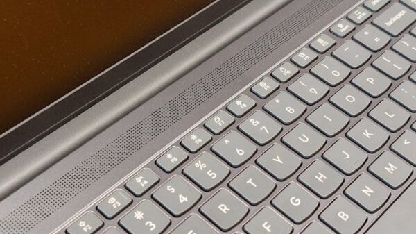 Lenovo-Ideapad-Slim-3-Gen11-05