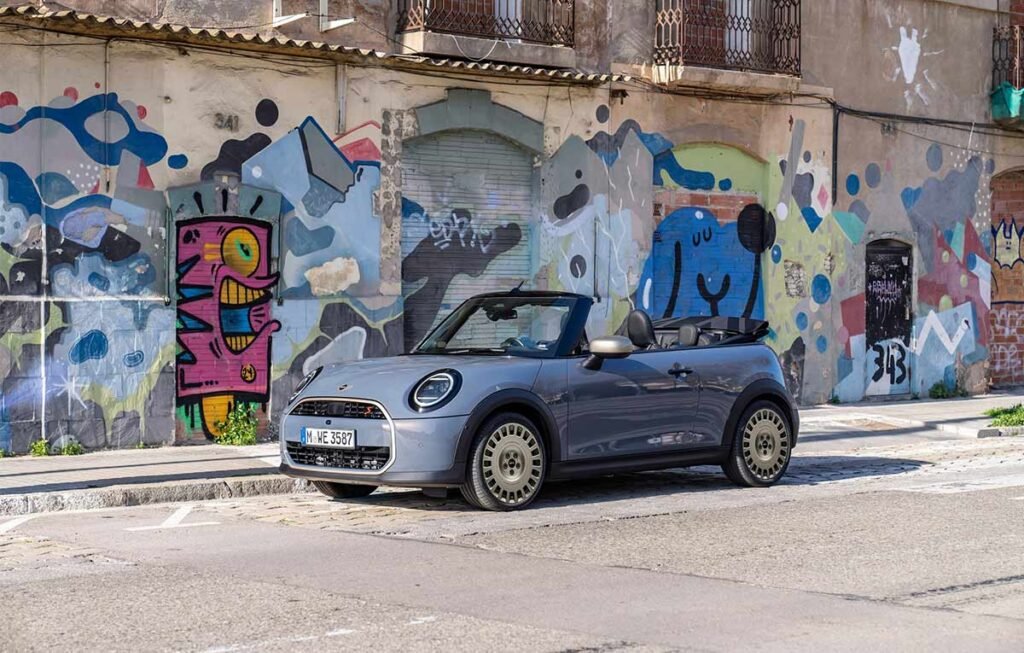 MINI launches Convertible Stardust Edition in India at ₹62.9 lakh Mini-Stardust-Convertible