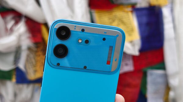 Nothing-Phone-4b-03