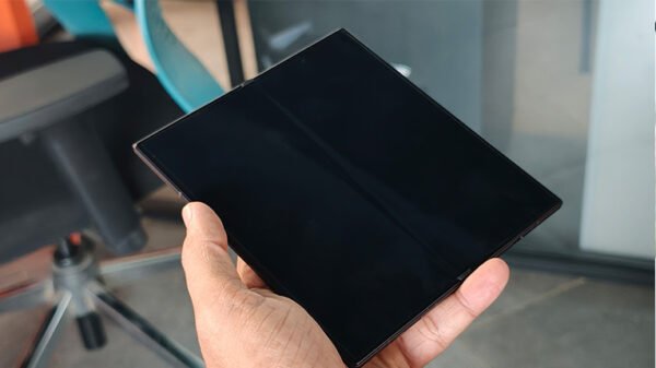 Samsung-Galaxy-Z-Fold8-Ultra-09