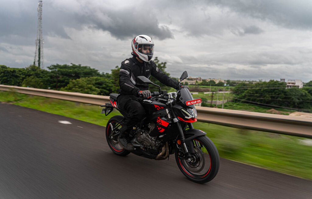 Aprilia Tuono 457 Special Edition Review: Fixing What Matters Aprilia-Tuono-457-SE-04