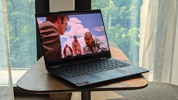 Lenovo-Yoga-7-02