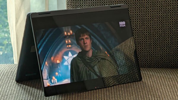 Lenovo-Yoga-7-03