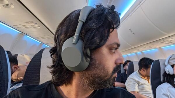 Sony-WH-1000XM6-02