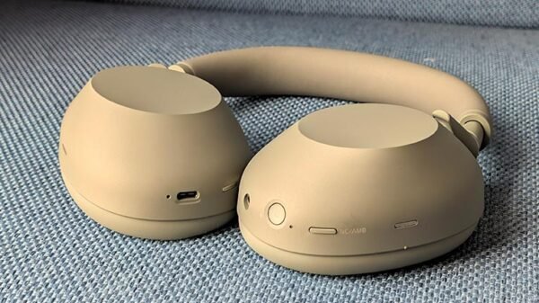 Sony-WH-1000XM6-05